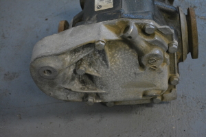 BMW X1 E84 (2009–2015) Rear differential 7611131 - 4