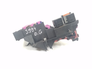 AUDI S5 8T3 (2007–2016) Fuse box in the trunk 8T8971845 - 2