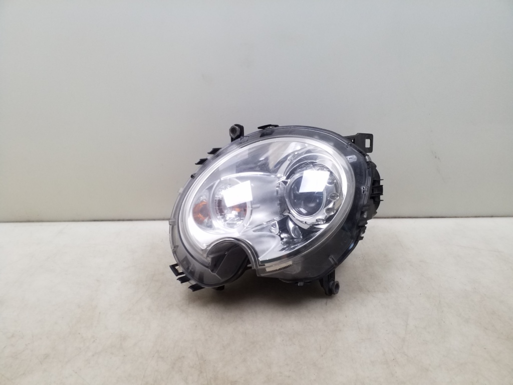 MINI Cooper R56 (2006-2015) Front Right Headlight HBPO162705 24989252