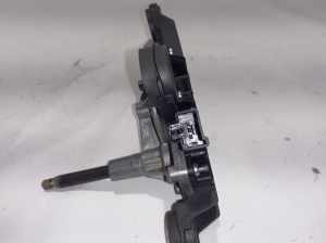  Rear wiper motor 