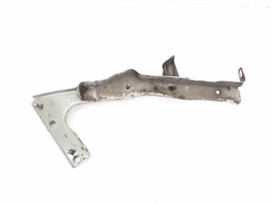   Halter Kotflügel vorne  - 8T0821135C 