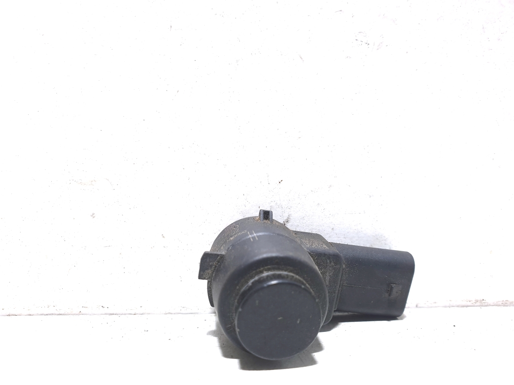 Mercedes Benz CLS-Class 218 (2011–2018) Parksensor hinten A2125420018 Mercedes Benz CLS-Class 218 (2011–2018) Parksensor hinten A2125420018