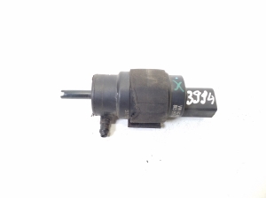   Front windshield washer pump  - 8K5955647 
