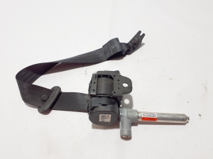 Rear seat belt - 8639762