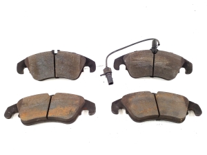 AUDI S5 8T3 (2007–2016) Front brake pads 8R0698151 - 3