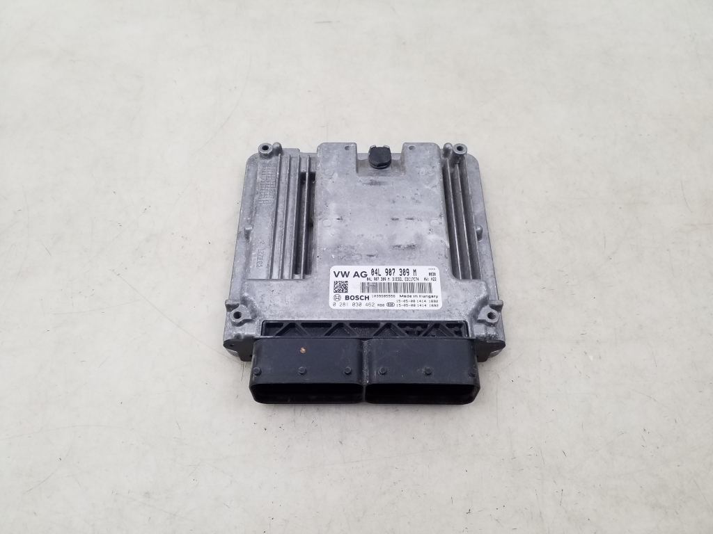 VOLKSWAGEN Passat B8 (2014-2023) Engine Control Unit ECU 04L907309M 24990680