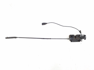   Hood latch  - 8K0823509D 