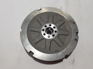  Clutch flywheel 