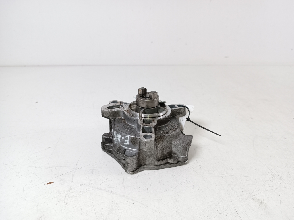 VOLVO V40 2 generation (2012-2020) Vakuumpump 31316688 22055906