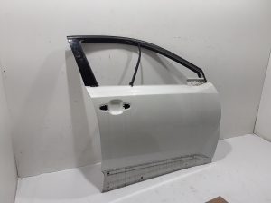 TOYOTA CHR (2016–2026) Esiuks 67001F4010 - 2