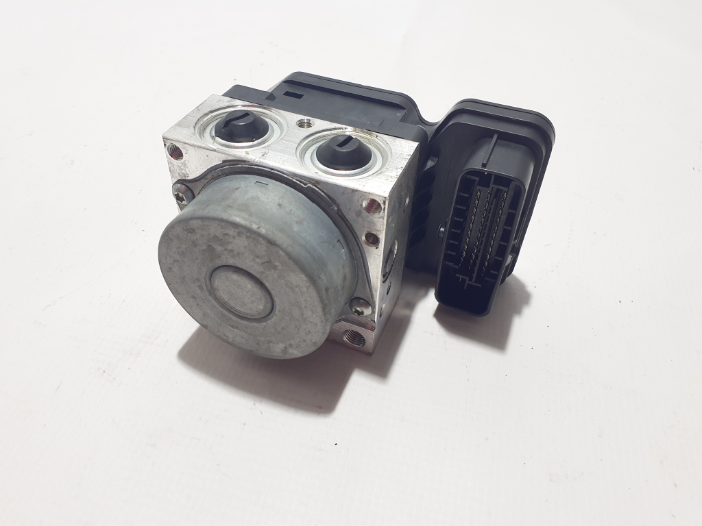 TOYOTA C-HR 1 generation (2016-2023) ABS Pump 4405047060 21780686