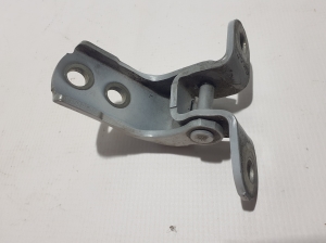 TOYOTA CHR (2016–2026) Front door top hinge 687100D091 - 2