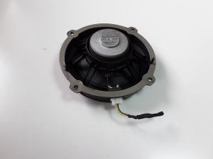 Kia Sportage (2016–2021) Rear side door speaker 96330D9000 - 3