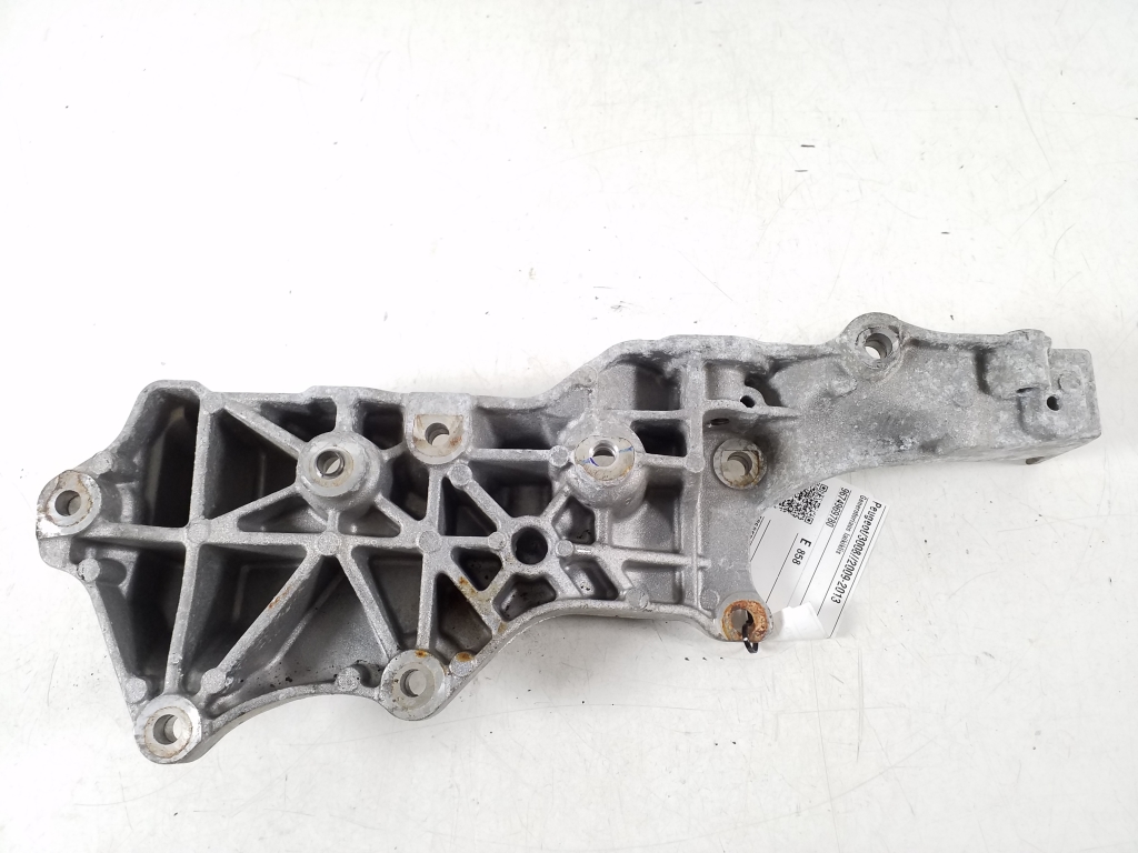 PEUGEOT 3008 1 generation (2010-2016) Alternator bracket 9674969780 21815210