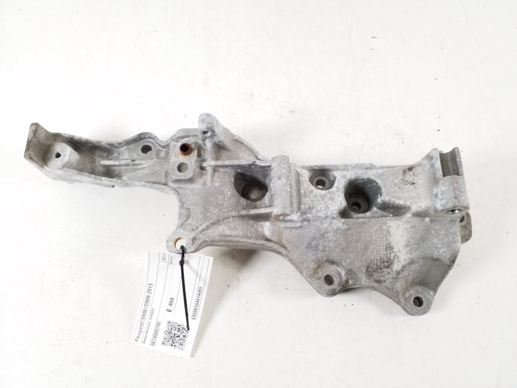 PEUGEOT 3008 1 generation (2010-2016) Alternator bracket 9674969780 21815210