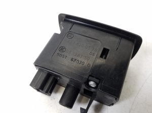 Mercedes Benz GL-Class 164 (2006–2012) Front door glass switch A2518200510 - 2