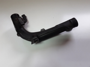 Volkswagen Tiguan (2007–2016) Intercooler hose 1K0145770AE - 3