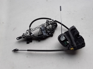 Opel Astra K (2015–2021) Rear side door lock - 3