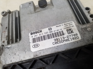 Kia ceed (2006–2012) Engine control unit 3911327700 - 2
