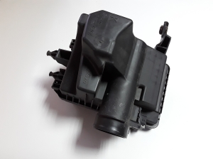 NISSAN Qashqai (2013–2021) Air filter housing 4EA0A - 3