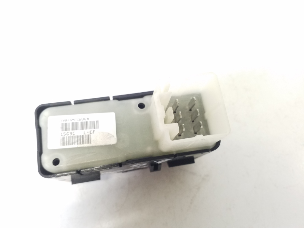 JEEP Compass 1 generation (2006-2015) Rear Right Door Window Control Switch 04602933AA 25081797