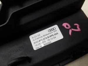 AUDI Q3 8U (2011–2018) Screen 8UO857273B - 2