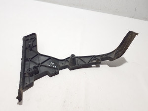  Rear bumper bracket 