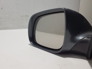  Side mirror and its details 