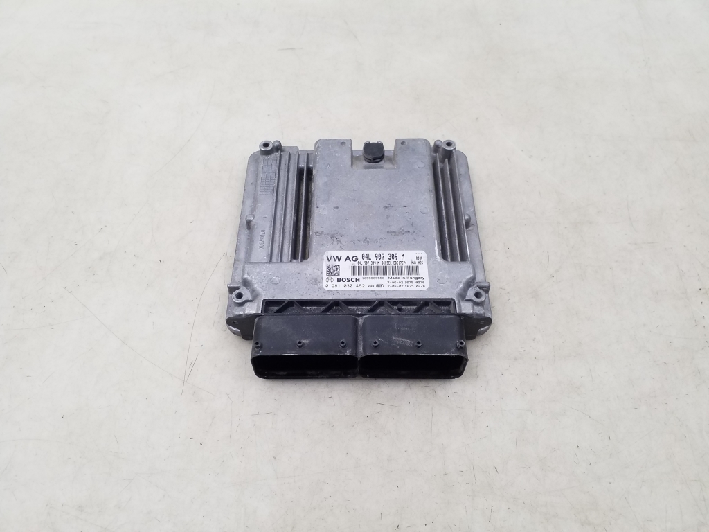 VOLKSWAGEN Passat B8 (2014-2023) Engine Control Unit ECU 04L907309M 24990819