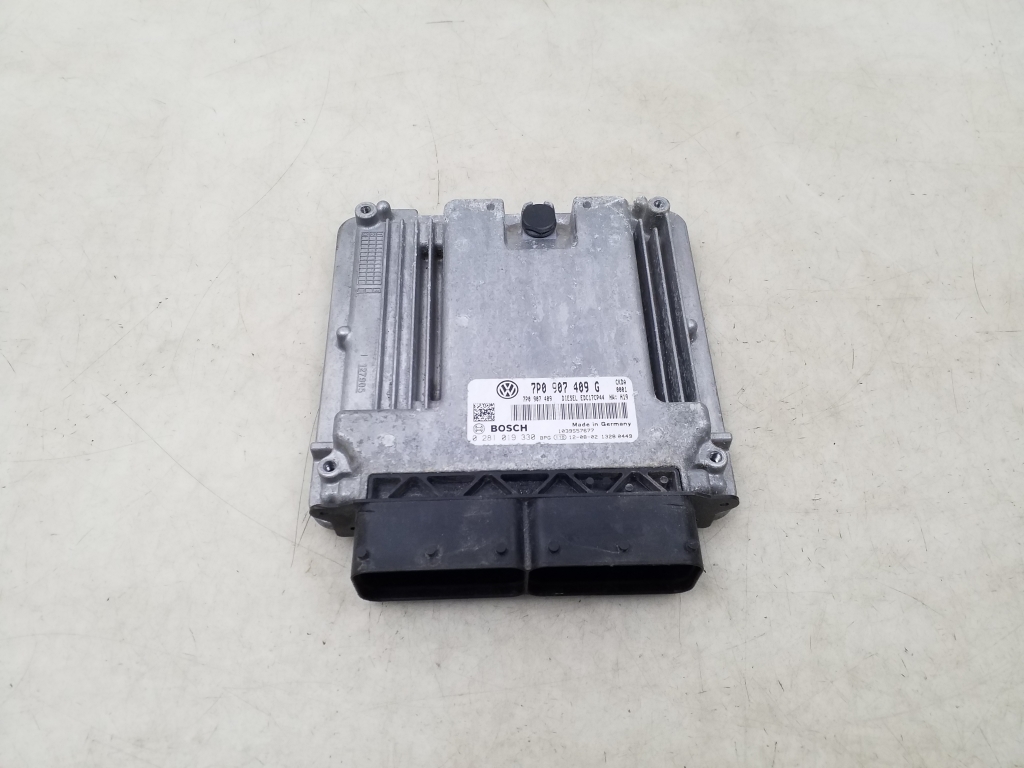 VOLKSWAGEN Touareg 2 generation (2010-2018) Engine Control Unit ECU 7P0907409G 24990810