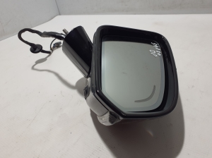  Side mirror and its details 