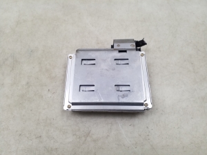 Calculateur moteur - 8E0907411