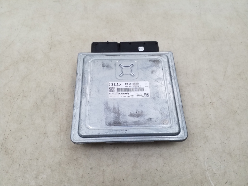 AUDI A6 C6/4F (2004-2011) Calculateur d'unité de commande du moteur 4F0907552D 24990799