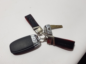  Ignition key 