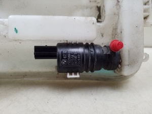Front washer fluid reservoir - 7241679