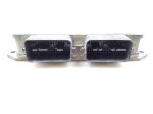 Mazda 5 (2005–2010) Engine control unit LFD718881C - 4