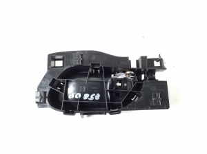 Peugeot 2008 (2013–2026) Front door inner handle - 2