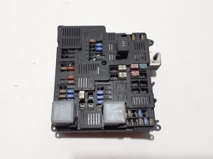  Fuse blocks 