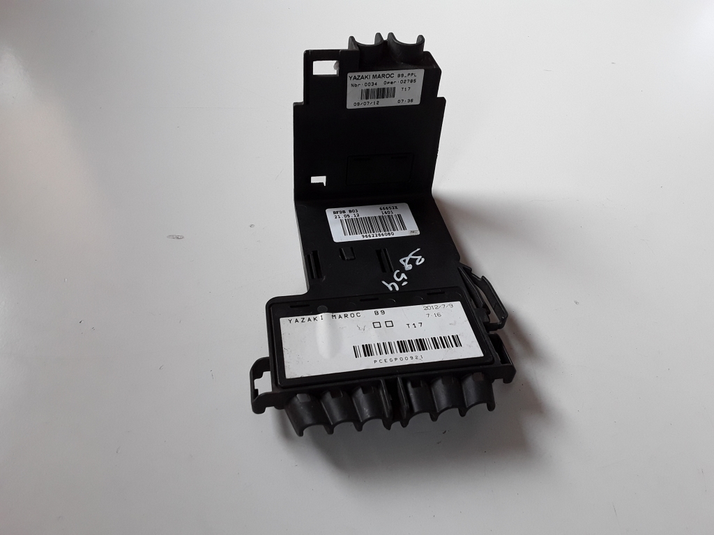 Used Citroen Berlingo Battery fuse 9662286080