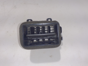 Land Rover Discovery Sport (2014–2026) Dashboard air vent grilles FK72018B09AC - 3