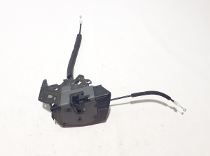 Land Rover Discovery Sport (2014–2026) Front door lock FK72203A28FD - 2