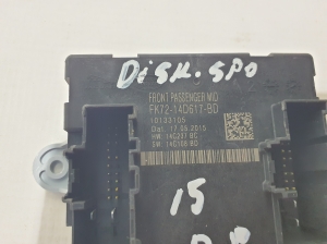Land Rover Discovery Sport (2014–2026) Front door control unit - 4