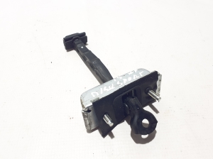 Land Rover Discovery Sport (2014–2026) Front door check FK7223552AC - 2