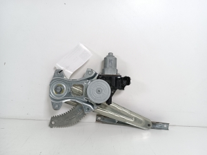 Rear side door window regulator and its parts - 