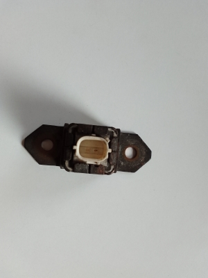 Mitsubishi L 200 (2006–2015) Airbag sensor MR587975 - 2