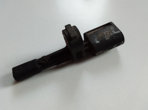 Volkswagen Caddy III (2004–2015) ABS-Sensor hinten 2K0927807 - 2