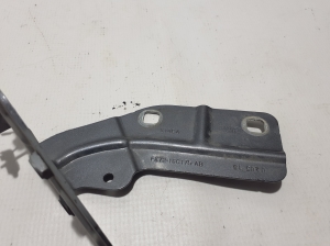Land Rover Discovery Sport (2014–2026) Front fender bracket FK7216C175AB - 3