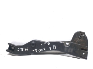  Front bumper bracket 