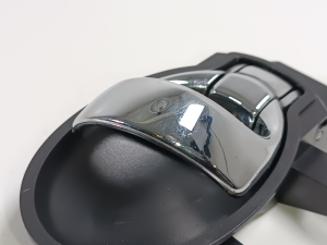 NISSAN Juke F15 (2010–2018) Rear side door interior handle 806701HB0B - 2