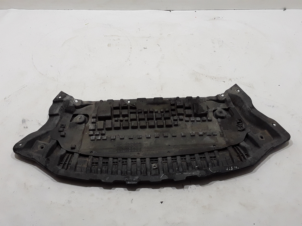 MERCEDES-BENZ CLS-Class C218 (2010-2017) Right Side Underbody Cover A2125200223 21866684